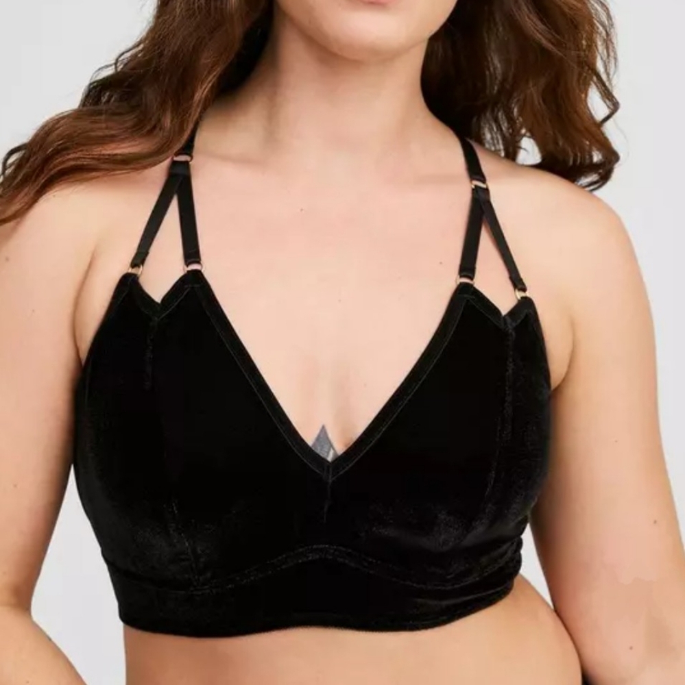 Torrid Curve Black Velour And Mesh Strappy Bralette Size 0